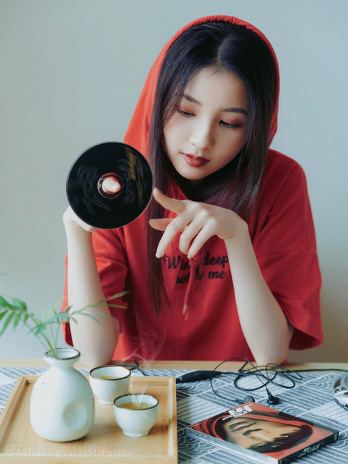 爱游戏平台-中国男篮热身赛力克新西兰，周琦表现稳定，中国男篮与新西兰比赛录像回放