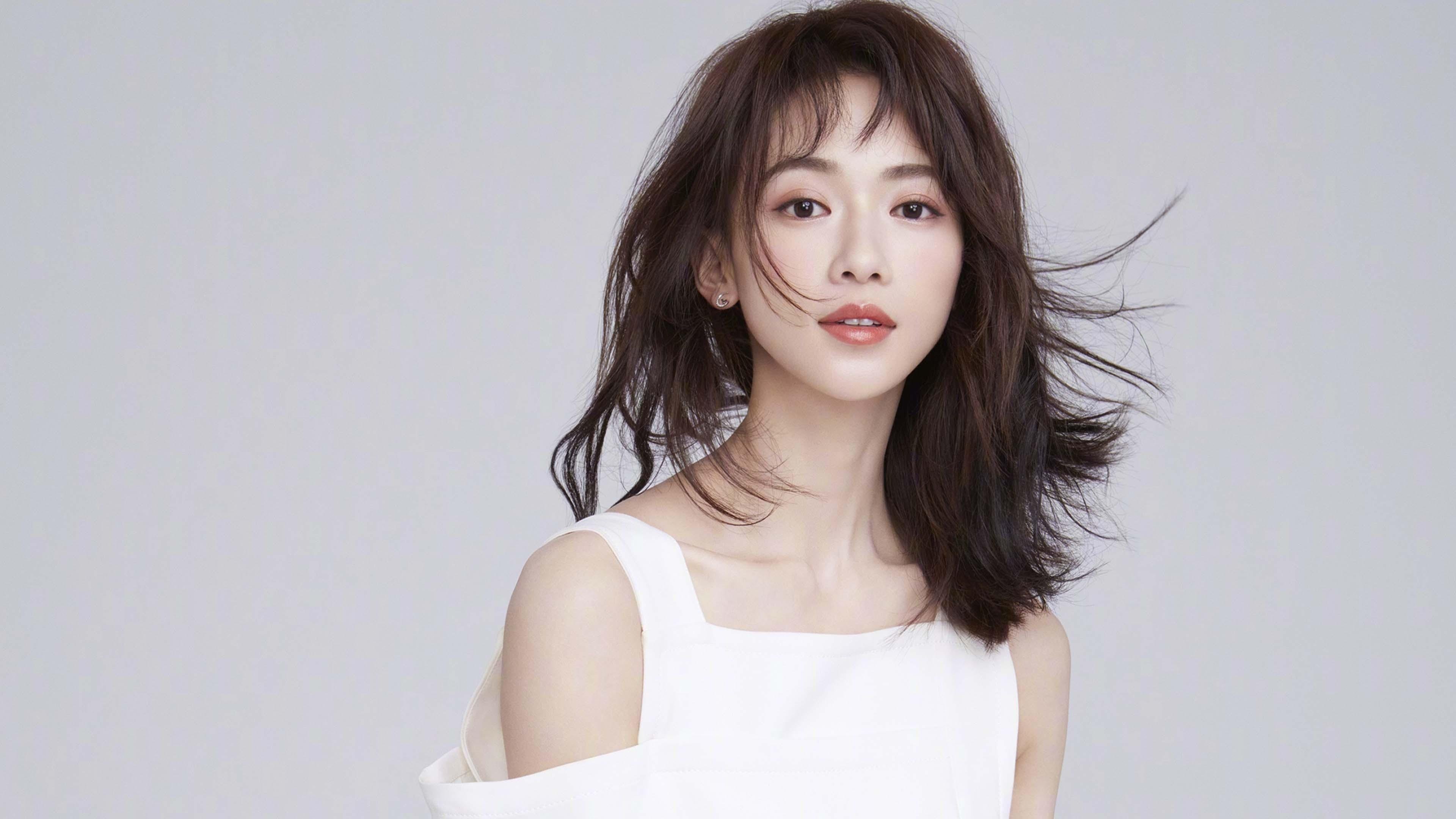 爱游戏体育-世界杯火花四溅：战术变革中的精彩一幕，世界杯火吗