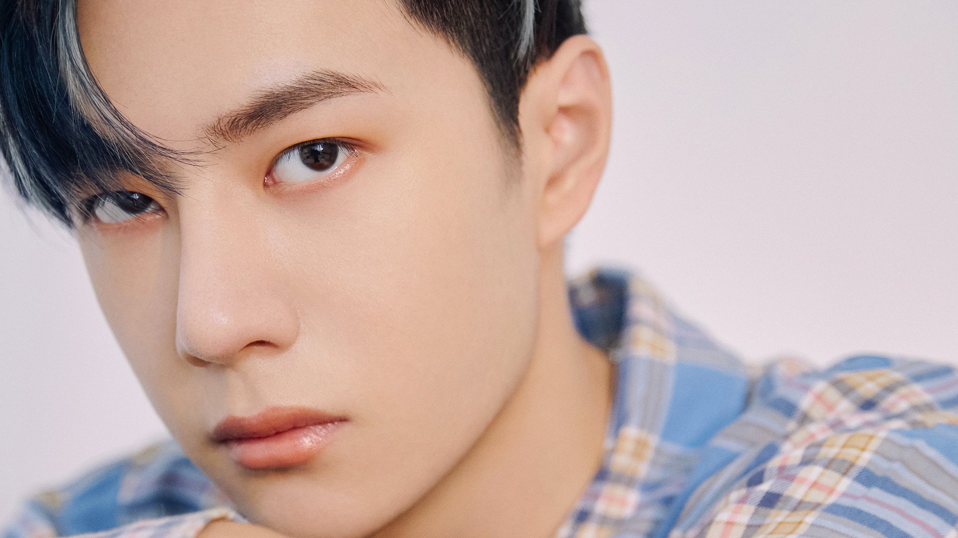 希腊女篮在欧洲锦标赛中再夺佳绩,传承辉煌英雄魂,希腊女球迷